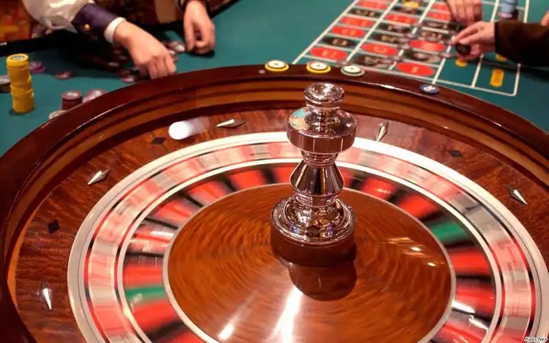 jili100 Wins section showing big payout records for Filipino players